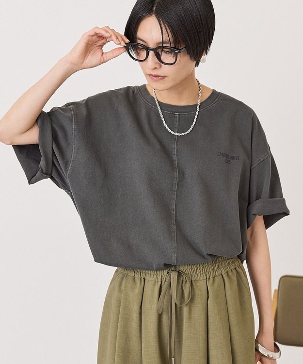 AMERICAN HOLIC バックロゴルーズＴシャツ Charcoal Gray