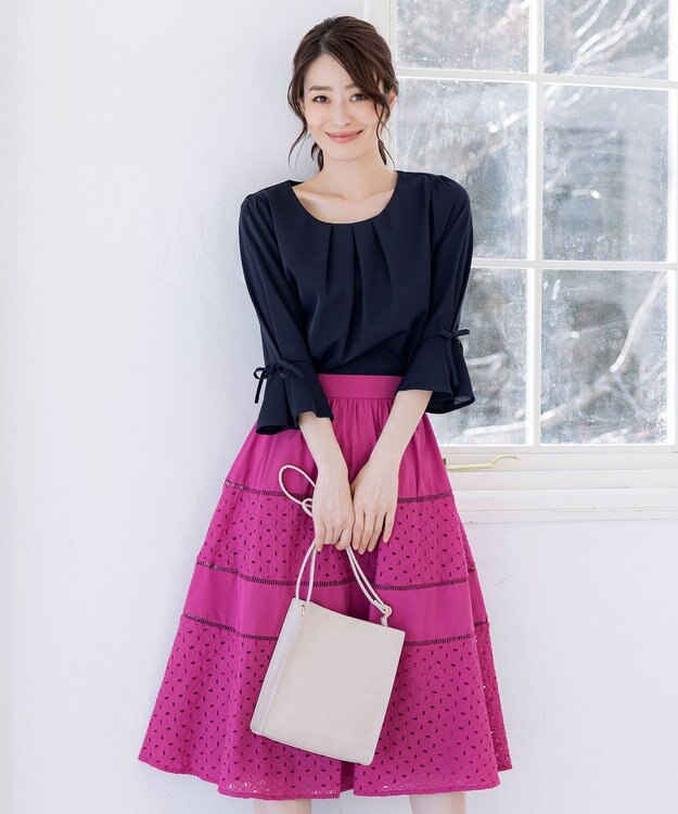 Tiaclasse 【洗える】リボン付きタックフレア袖ブラウス ネイビー