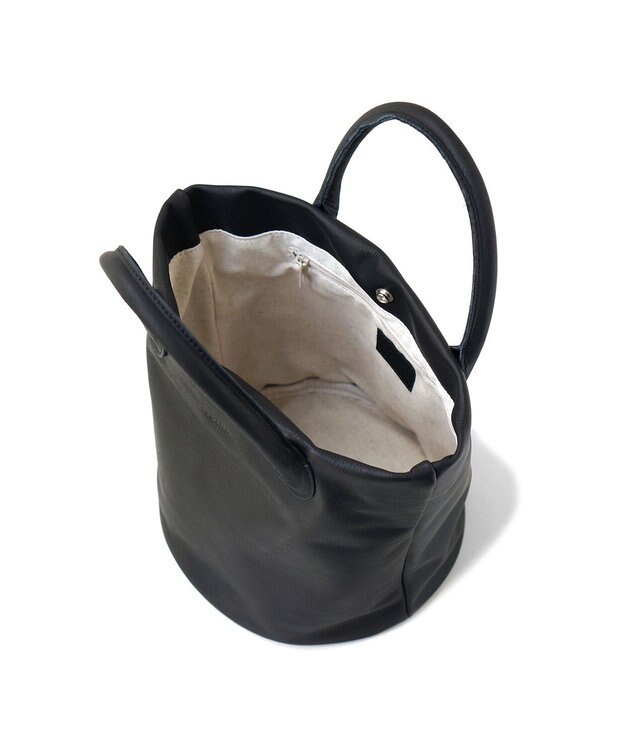 FOLNA RD ソフトレザートートバッグ ブラック