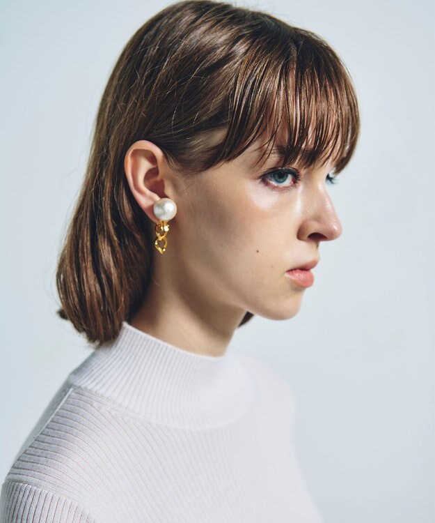 GRACE CONTINENTAL MOY paris Clara イヤークリップ ゴールド