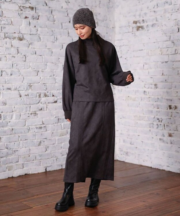 Green Parks ・ＥＬＥＮＣＡＲＥ　ＤＵＥ　エンボスナロースカート Charcoal Gray