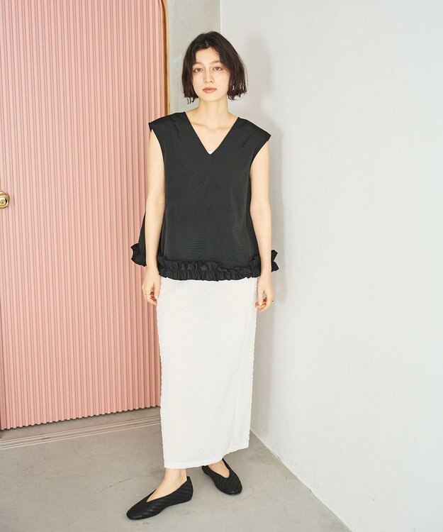 #Newans 【金子綾さんインスタライブご紹介アイテム】〈小柄さんにお勧め〉フリルヘムジレブラウス ブラック