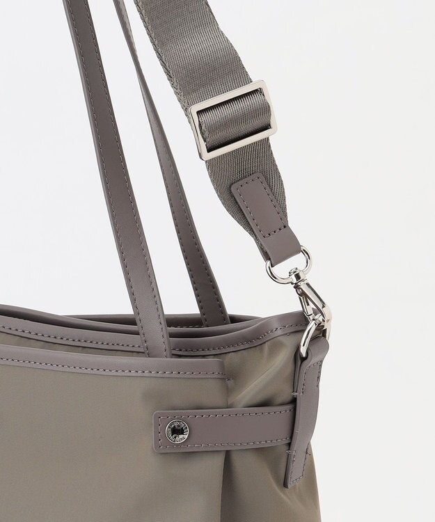 LA BAGAGERIE 【撥水ナイロン】ベーシックA4トート グレージュ