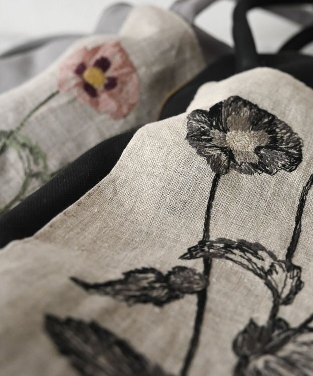 AND WOOL ポピー押し花刺繍バッグ ブラック