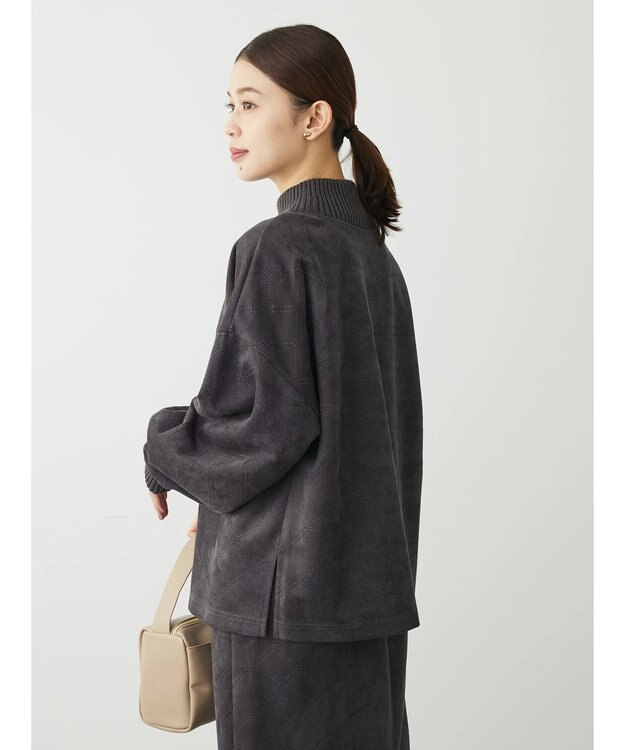 Green Parks ・ＥＬＥＮＣＡＲＥ　ＤＵＥ　エンボスプルオーバー Charcoal Gray