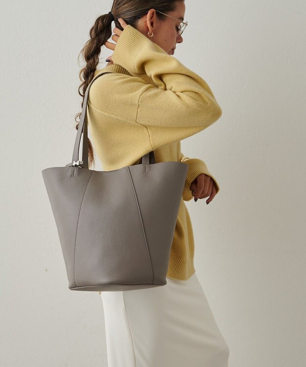 IACUCCI ノード CERVO グレー