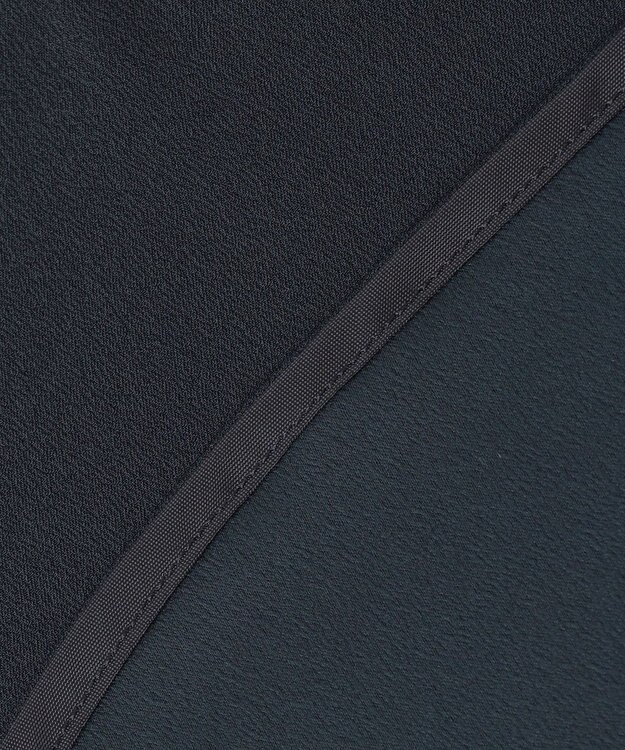 J.PRESS LADIES 【洗える】ヌーディスバックサテン バンドカラー ブラウス ネイビー系