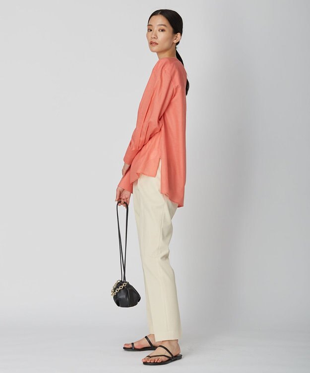 ICB 【洗える】テンセルコットンローン スクエアネックブラウス サーモンピンク系