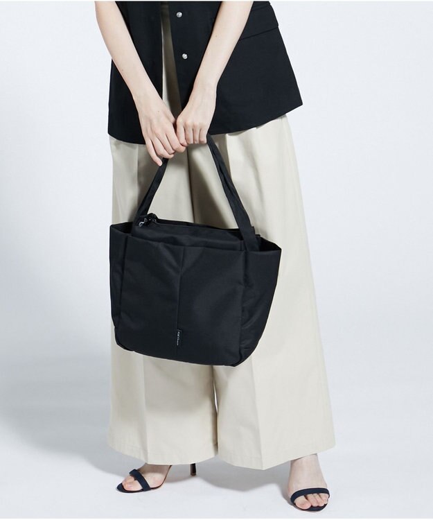 Y'SACCS 【Y’SACCS vous et】 ボックストート Mサイズ ブラック