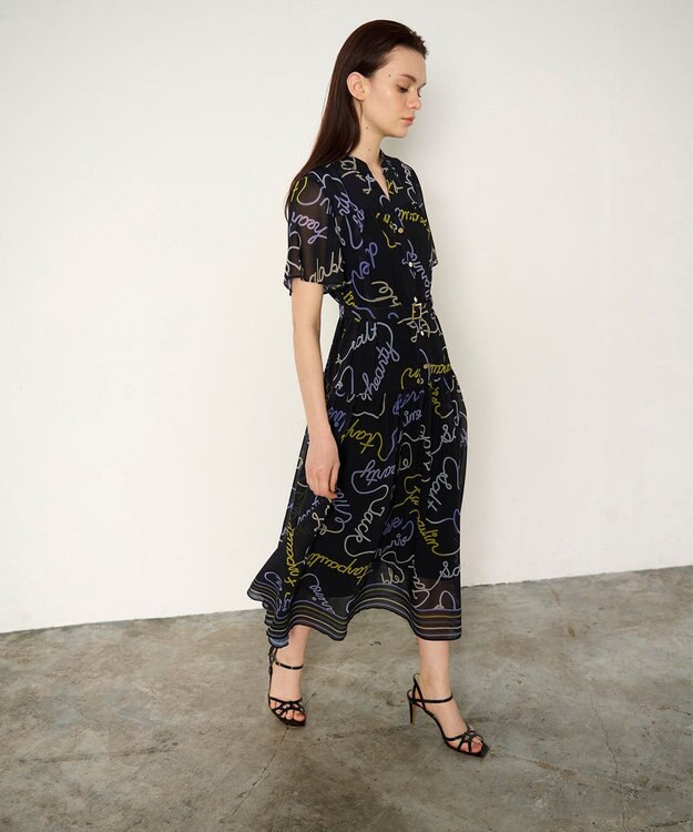 GRACE CONTINENTAL ロープロゴプリントワンピース ブラック