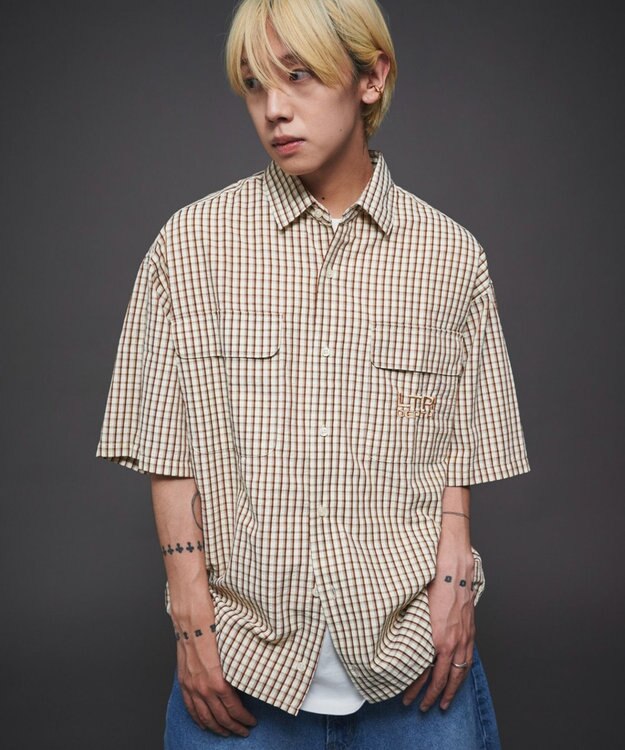 WEGO 【ユニセックス着用ITEM】ミニマムチェックロゴシャツ（SS） ベージュチェック1