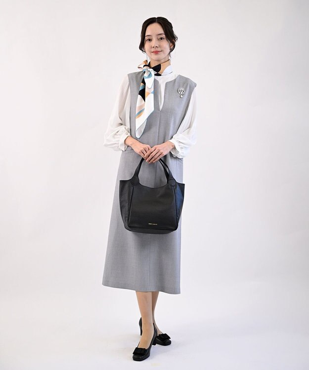 Hekhèr Le Style de Vie 【日本製/セレモニーにも】シュリンクレザー ハンドバッグ medium ブラック