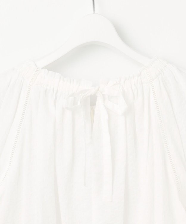 23区 【SLOW/一部店舗限定】コットンローンウェーブ ブラウス ホワイト系