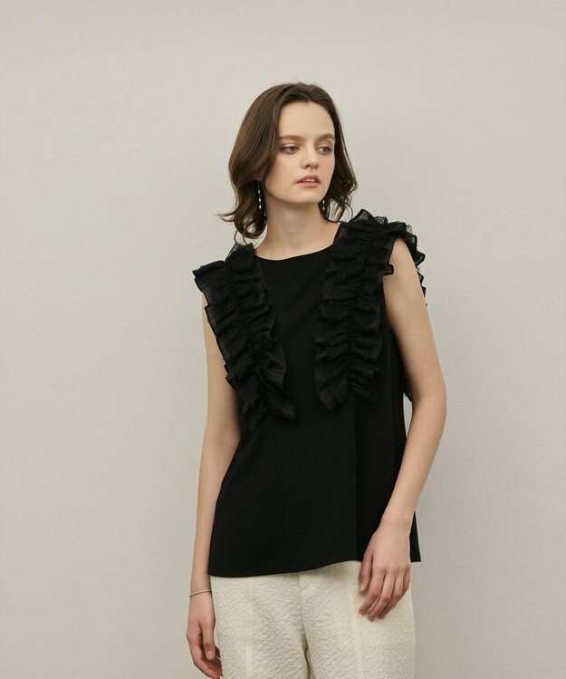 GRACE CONTINENTAL フリル切替カットトップ ブラック