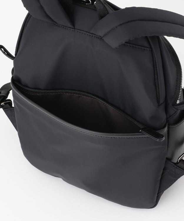 Y'SACCS 【ナイロンタフタ×リサイクルレザー】デイリーミニリュック ブラック