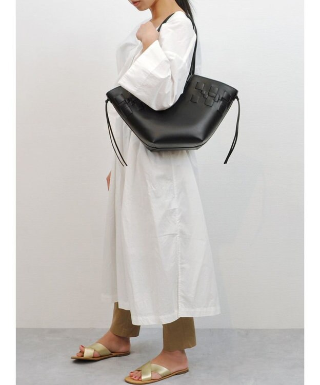 UNBILLION kakatoo メッシュ台形トートバッグ ブラック