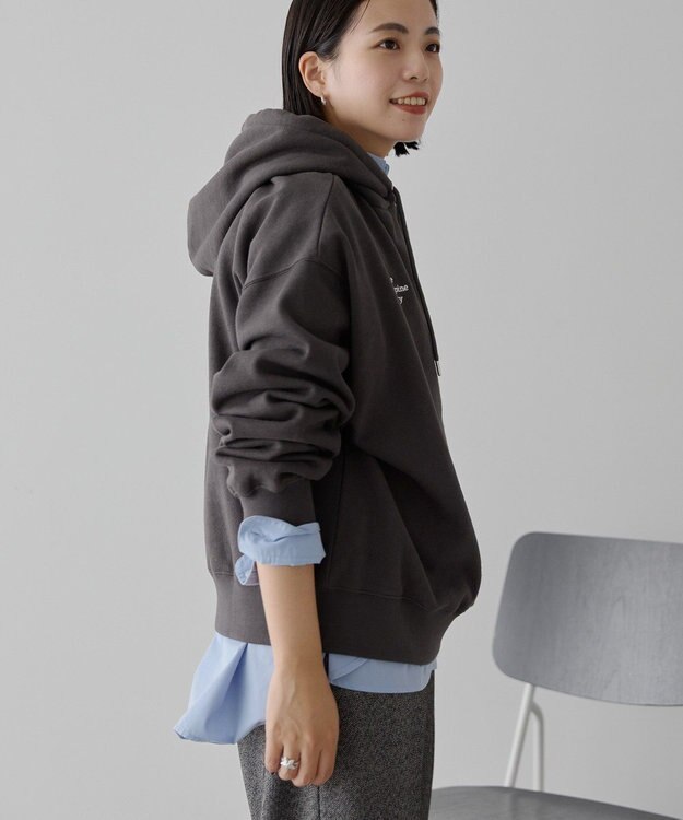 AMERICAN HOLIC 刺繍ロゴ裏起毛パーカー Charcoal Gray