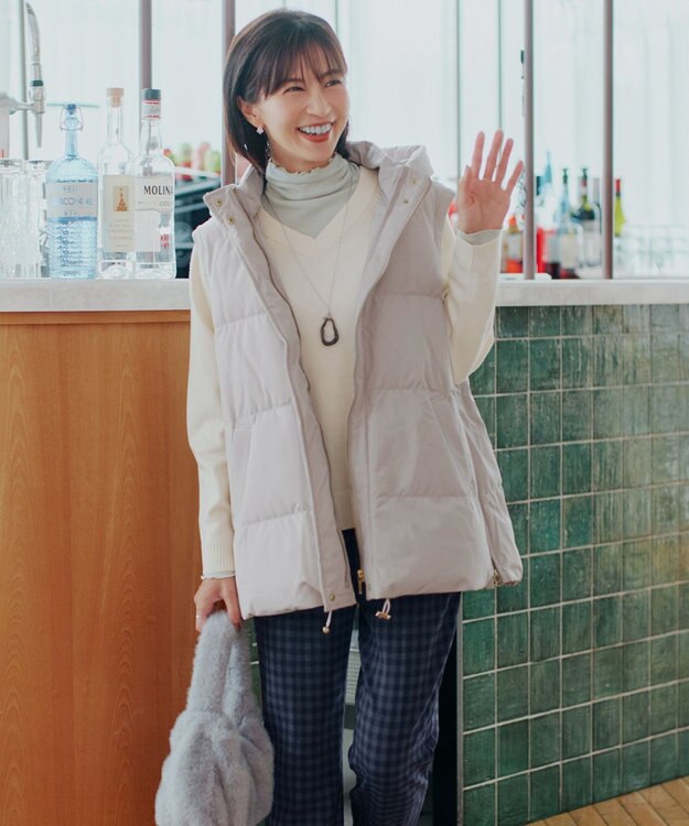 Tiaclasse 【安田美沙子さん着用・4way】ストレッチタフタショートダウン アイボリー