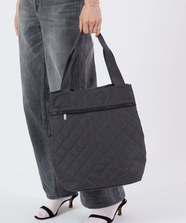 LeSportsac MARKET TOTE/サンダーナイトキルト サンダーナイトキルト