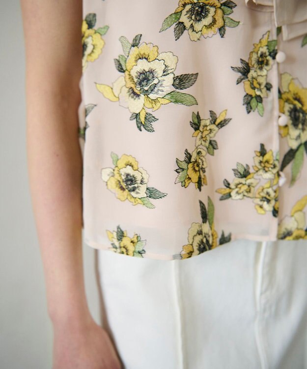 GRACE CONTINENTAL エスニックフラワー刺繍トップ ベージュ
