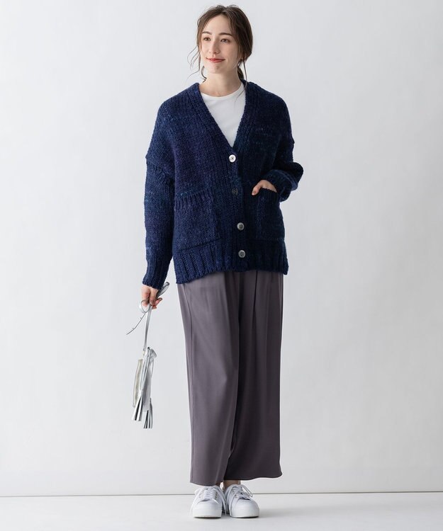 自由区 【Sサイズ有】ボタニカルダイ Vネックカーディガン ネイビー系1