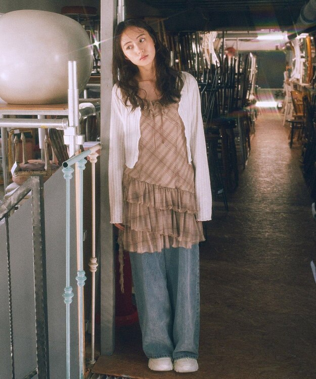 earth music&ecology 【2点セット】ＳＥＴ２点メローボレロ＋フリルキャミソール Off White