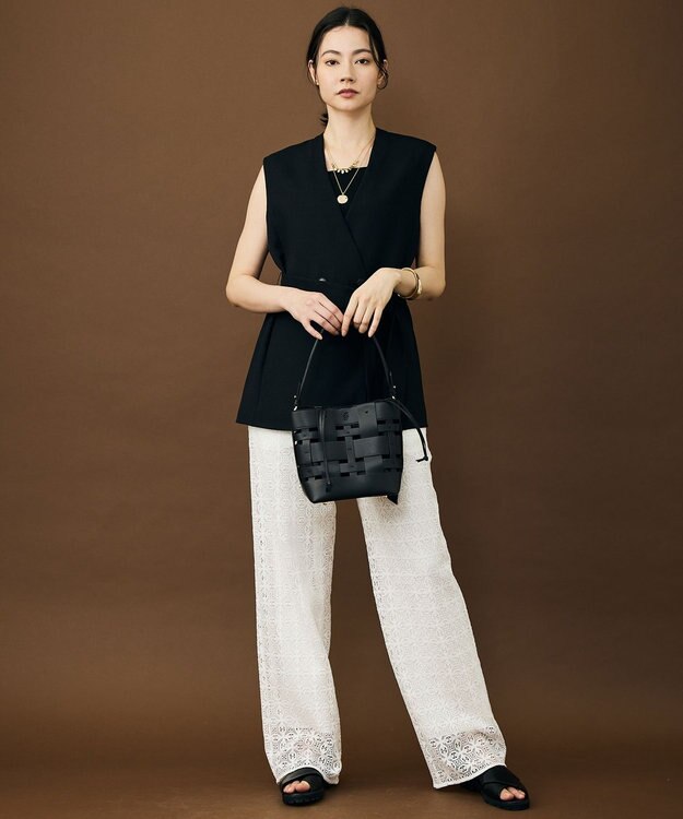 自由区 S スクエアネック インナー ブラック