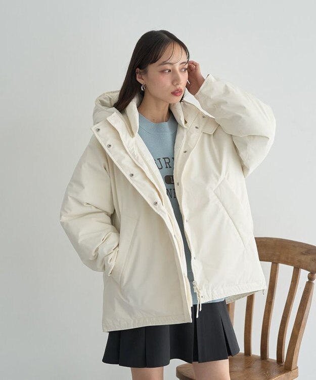 earth music&ecology フーデットパファーコート Ivory