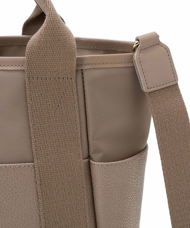 TOPKAPI 【Breath TOPKAPI】【TOPKAPI × 藤本美貴さんコラボ】スコッチグレイン 6ポケット 2way トートバッグ M/マザーズバッグ/撥水 ミルクティ