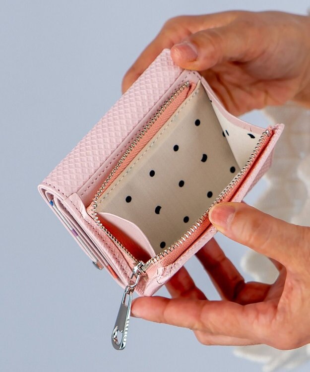 tsumori chisato CARRY クロスエンボス 3つ折りミニ財布 ピンク