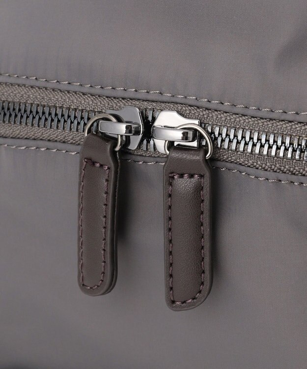 Y'SACCS 【ナイロンタフタ×リサイクルレザー】デイリーミニリュック ダークグレー