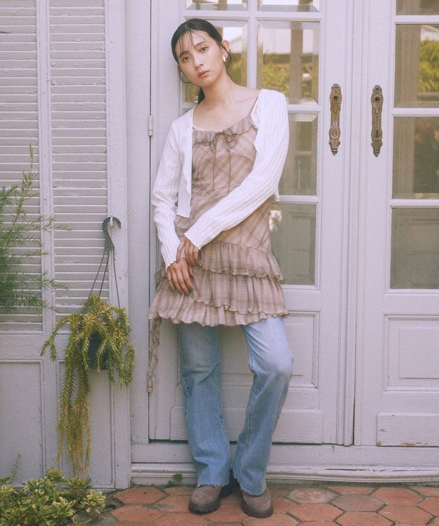 earth music&ecology 【2点セット】ＳＥＴ２点メローボレロ＋フリルキャミソール Off White