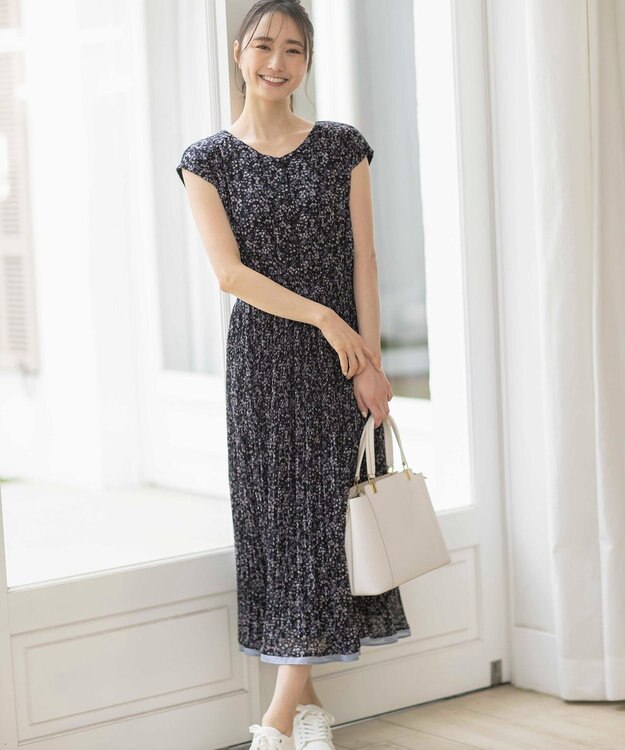 ANY SIS 【洗える】フラワープリーツ ワンピース ブラック系