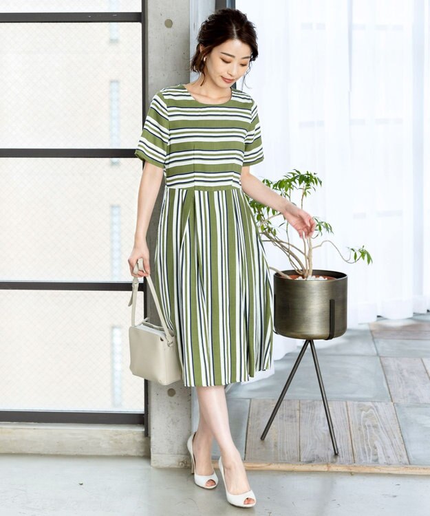 Tiaclasse 【洗える】 1枚でサマになるマルチボーダーワンピース カーキ