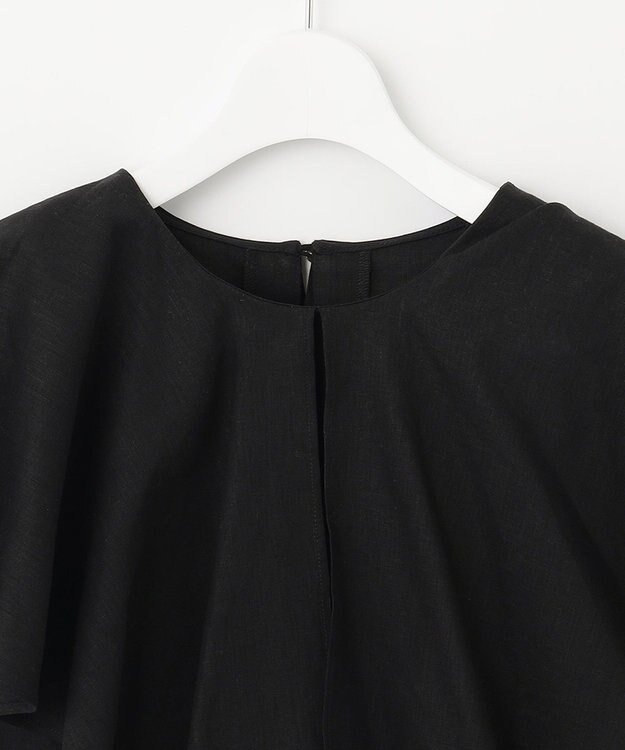 UNFILO 【洗える】リネンレーヨン　ラッフルカラーブラウス ブラック