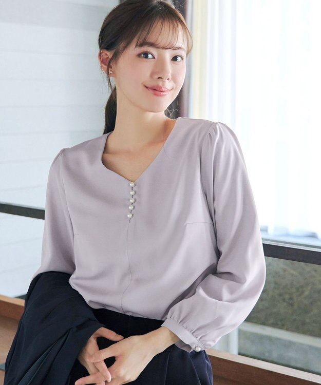 Tiaclasse 【スマート裏起毛・洗える】パールボタンブラウス グレー