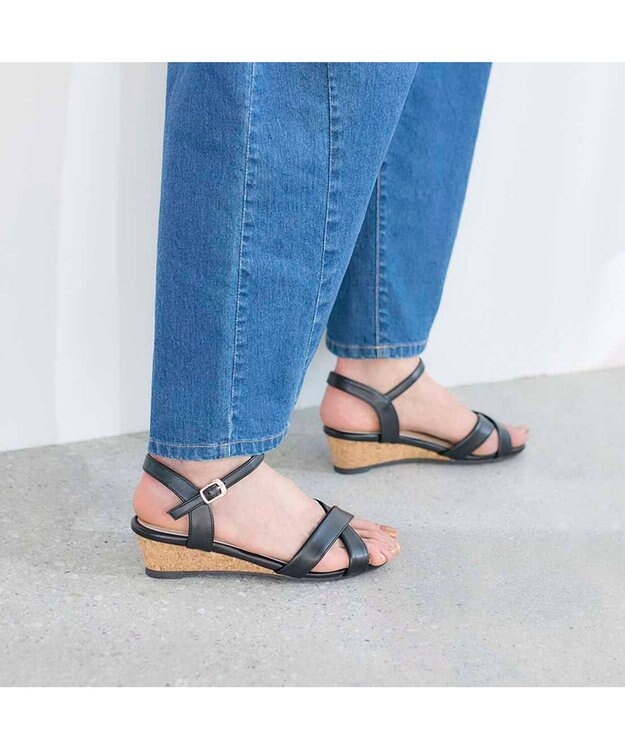 MODE ET JACOMO <noyau>ヒールクロスベルトサンダル ブラック