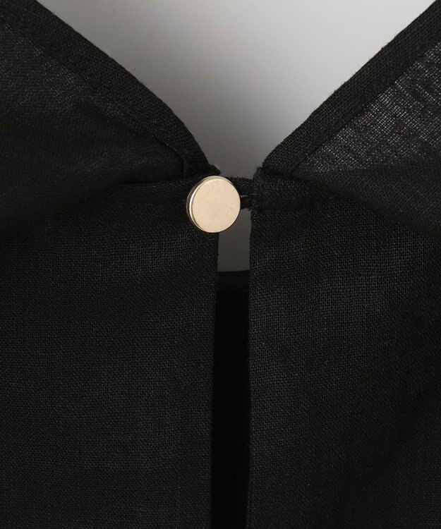 UNFILO 【洗える】リネンレーヨン　ラッフルカラーブラウス ブラック