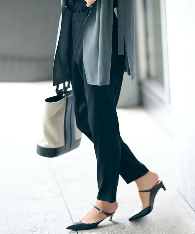 23区 【洗える】リネンレーヨンストレッチ テーパード パンツ ブラック系