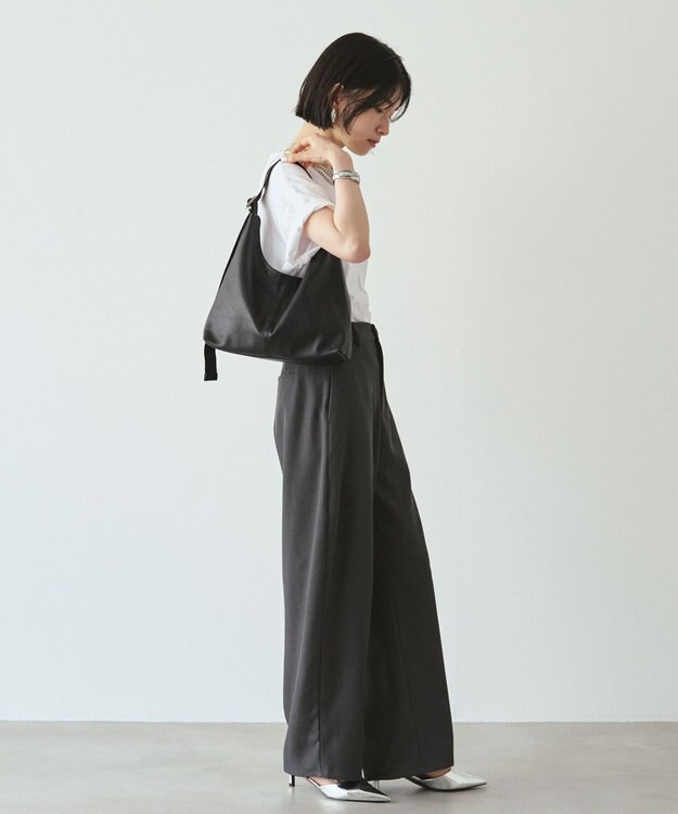 russet レザーホーボーバッグ M(CE-1658) Black