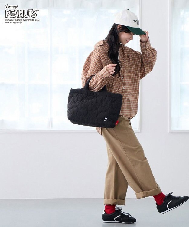 ROOTOTE 8450【スヌーピー】IP.ミディアム.キルト.ピーナッツ-0N 03：マットブラック