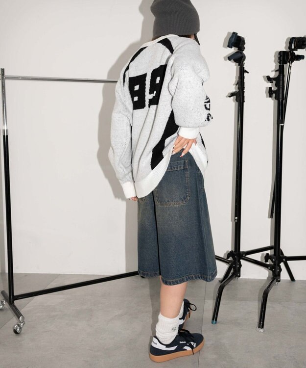 WEGO 配色スポーツグラフィックフラッフィーニットプルオーバー ホワイト