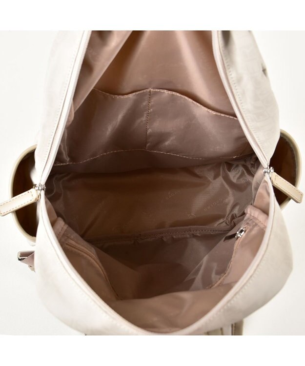 LA BAGAGERIE モノグラムデイリーバックパック アイボリー