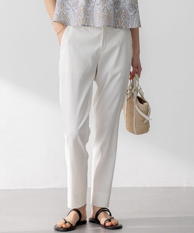 23区 【洗える】リネンレーヨンストレッチ テーパード パンツ ホワイト系