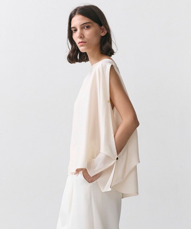 BEIGE， PERIDOT / 2WAYスリーブ ドレープブラウス Ecru