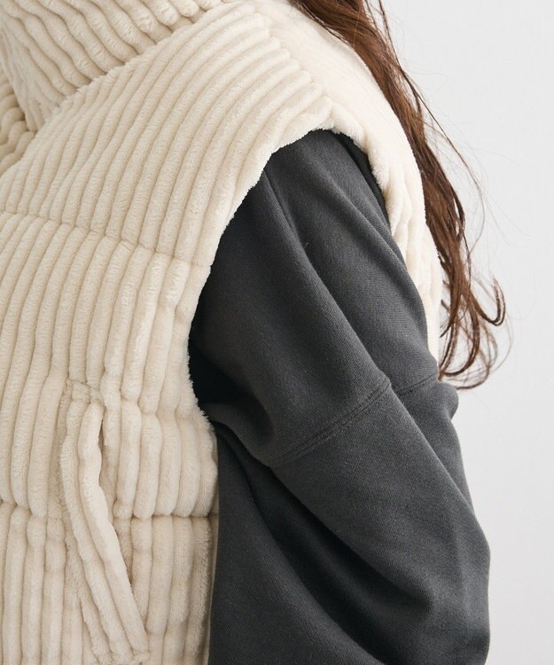 Green Parks ・ｓｗｉｎｇ　ｂｙ　ワイドコールベスト Off White