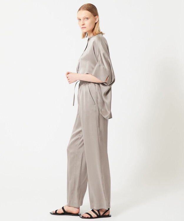 BEIGE， YEW / シャツブラウス Steel