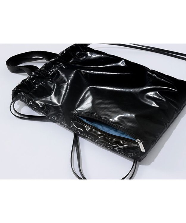 LeSportsac TH CITY KNAPSACK/アップタウンブラックシャイン/ブラック アップタウンブラックシャイン/ブラック