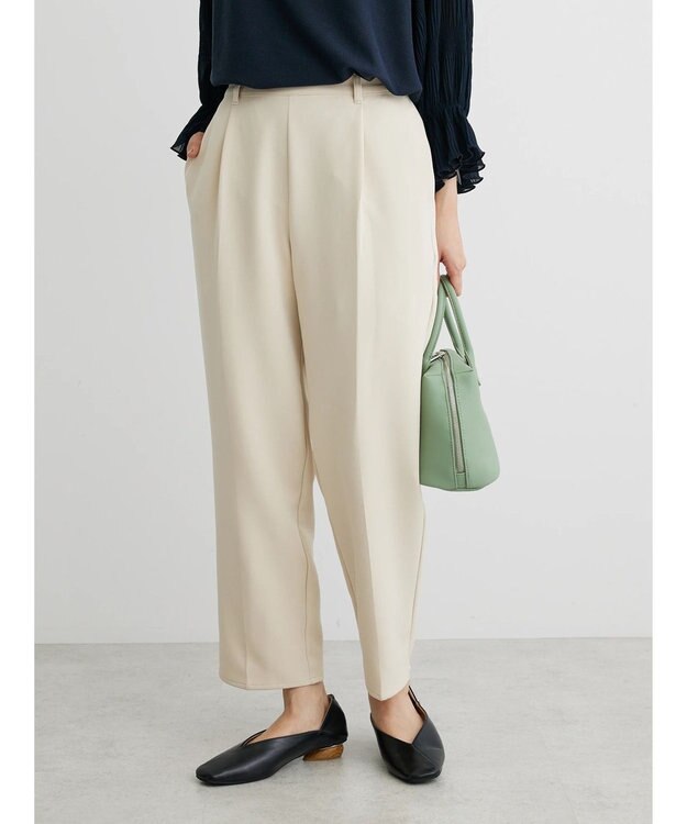 Green Parks きれいシルエットパンツ Ecru
