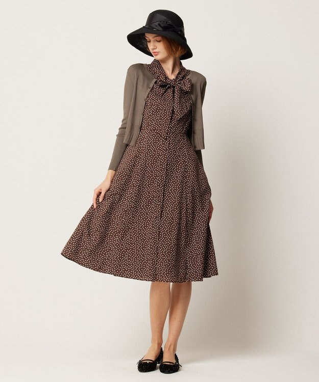 TOCCA AJISAI CREWNECK カーディガン モカ系